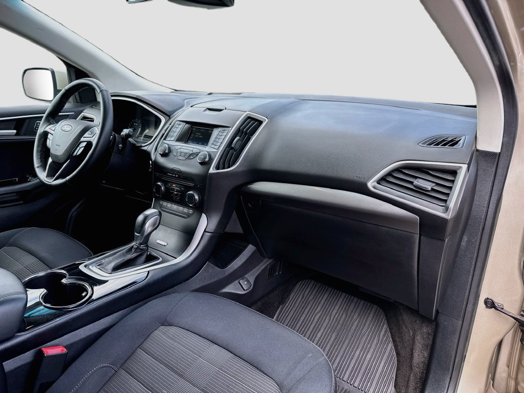 Certified 2018 Ford Edge SEL w/ Ford Safe & Smart Package FWD image 28