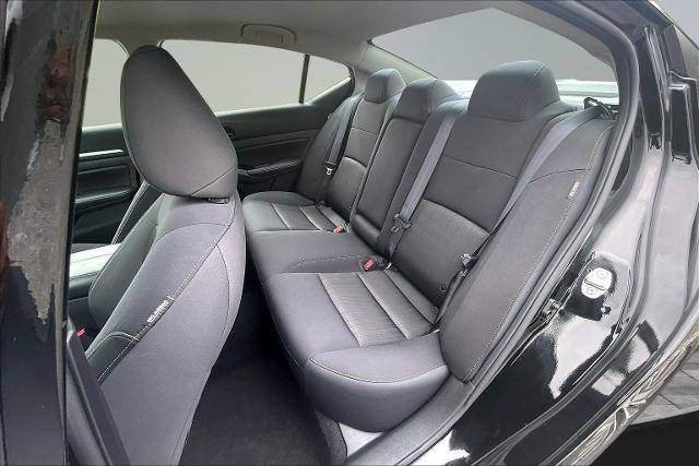 Used 2023 Nissan Altima 2.5 SV FWD image 26