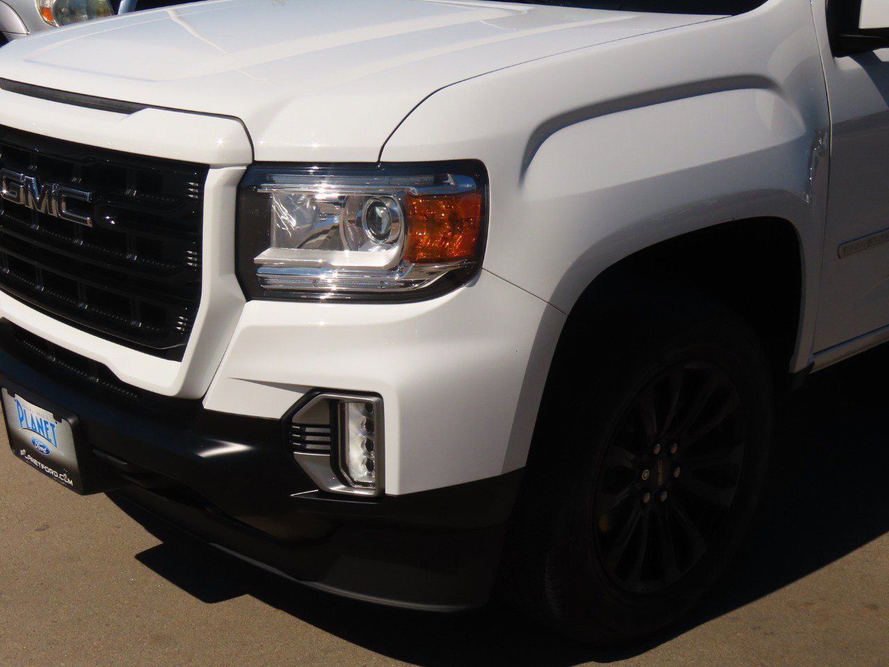 Used 2022 GMC Canyon Elevation w/ Trailering Package image 9