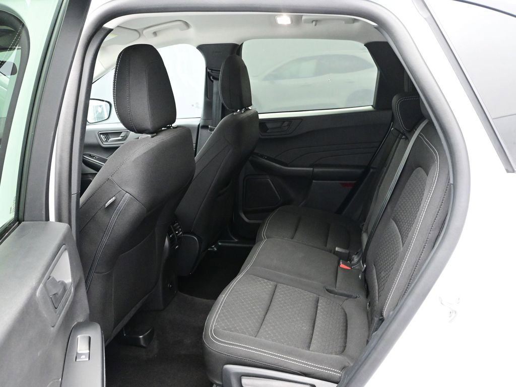 Certified 2025 Ford Escape Active FWD image 15