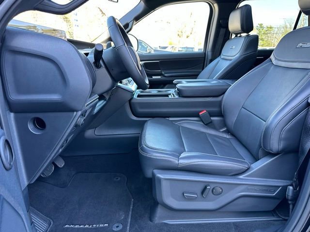 Certified 2025 Ford Expedition Max Platinum w/ Stealth Performance Package AWD/4WD image 48
