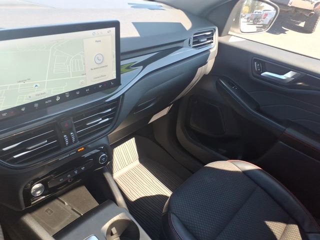 Certified 2024 Ford Escape ST-Line Select w/ Tech Pack #2 image 22