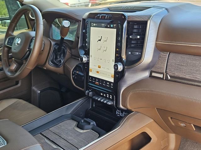 Used 2024 RAM 2500 Limited w/ Towing Technology Group image 16
