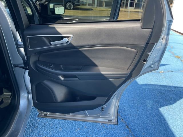 Certified 2022 Ford Edge SEL w/ Convenience Package AWD/4WD image 10