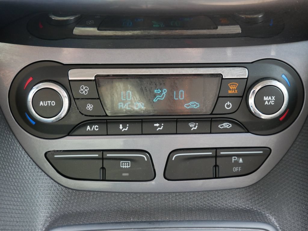 Certified 2017 Ford Transit Connect Titanium FWD image 24