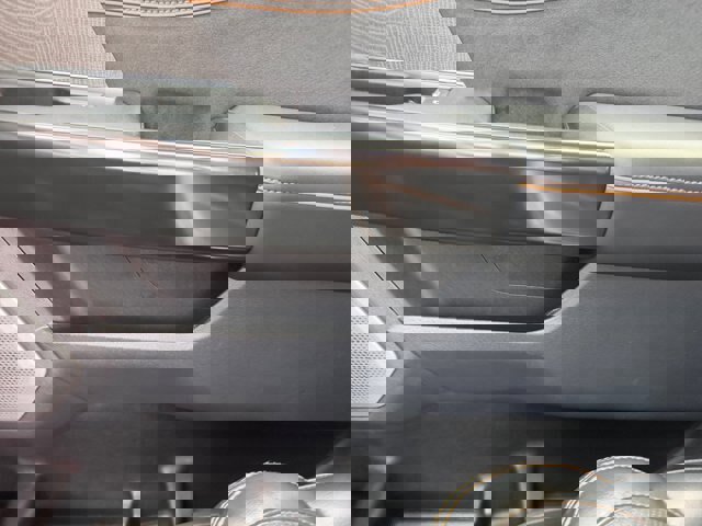 Certified 2024 Ford F350 Platinum image 16