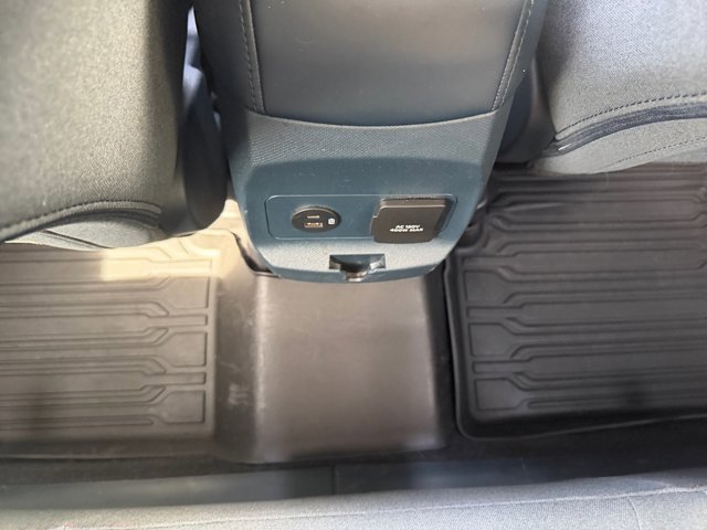 Certified 2022 Ford Maverick XLT w/ XLT Luxury Package image 33