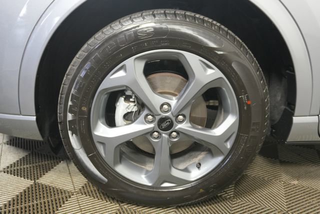 Certified 2023 Ford Escape ST-Line image 10