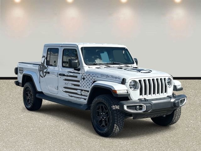 Used 2020 Jeep Gladiator Overland image 3