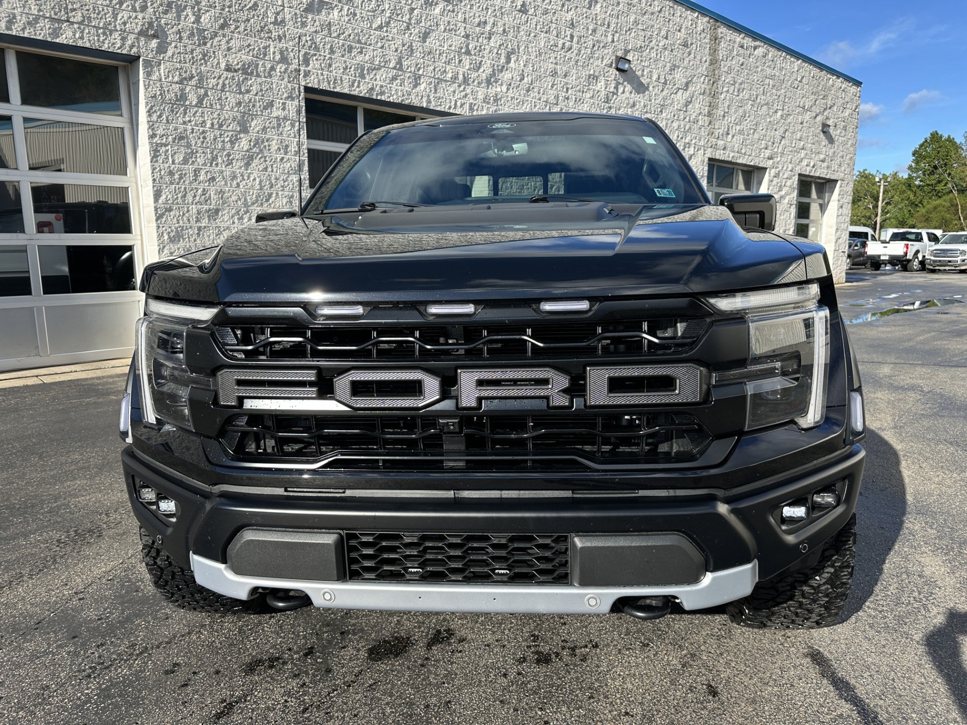Certified 2024 Ford F150 Raptor AWD/4WD image 3