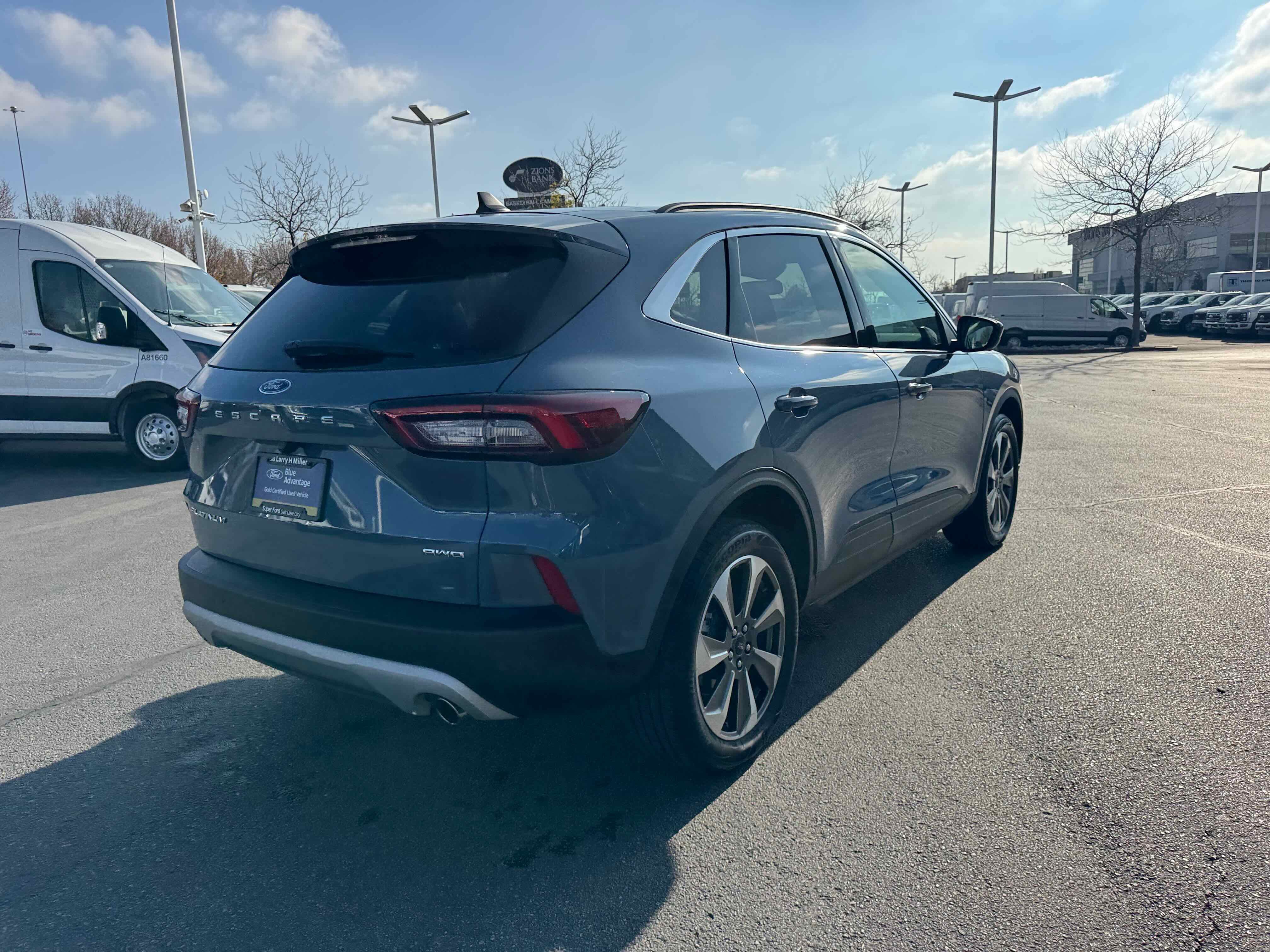 Certified 2023 Ford Escape Platinum w/ Premium Technology Package image 6