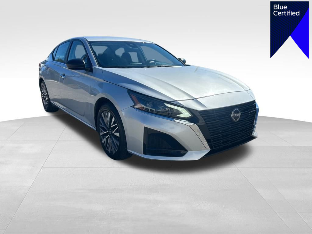 Used 2024 Nissan Altima 2.5 SV