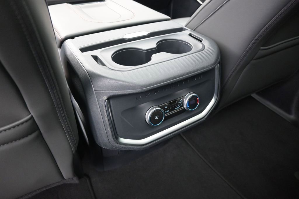 Certified 2025 Ford Expedition Active RWD image 21