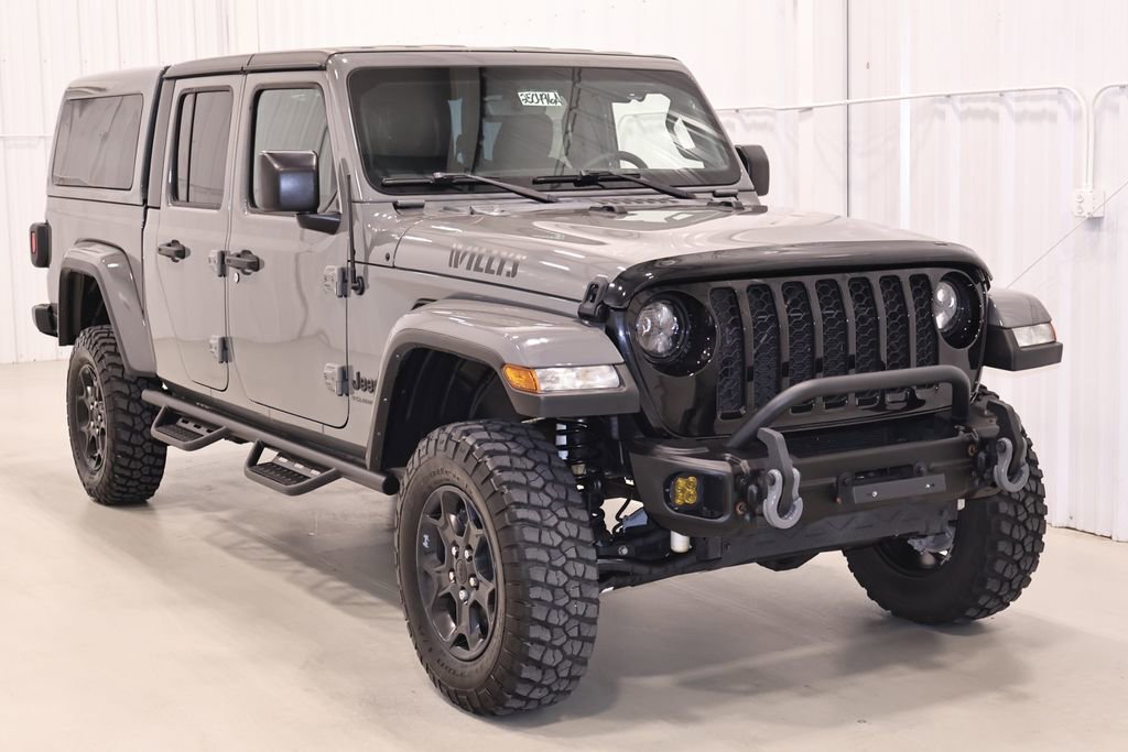 Used 2023 Jeep Gladiator Willys image 6