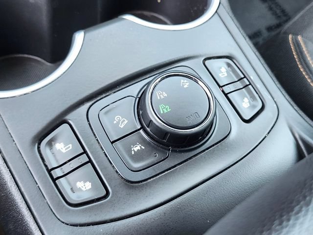 Used 2020 GMC Terrain SLE w/ Driver Convenience Package AWD/4WD image 27