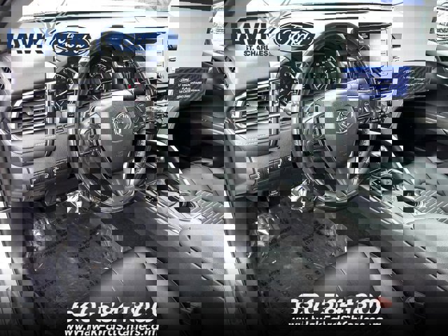 Used 2023 Toyota Camry SE image 8