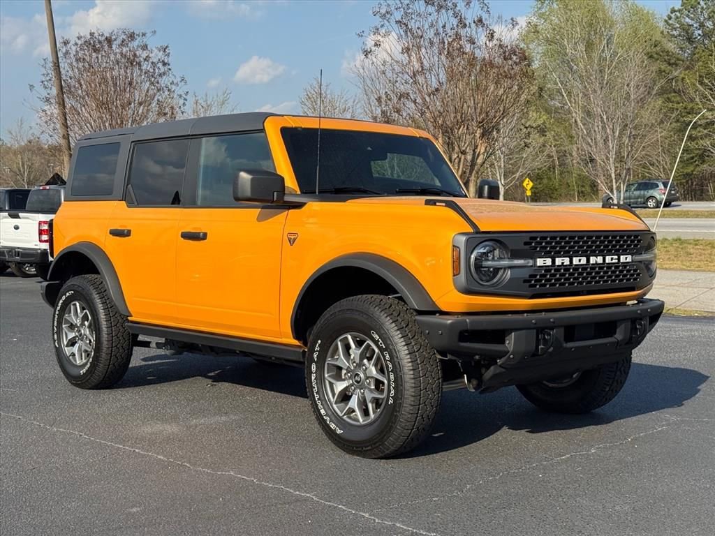Certified 2022 Ford Bronco Badlands AWD/4WD image 2