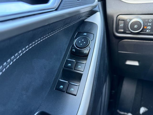 Certified 2022 Ford Explorer XLT w/ Equipment Group 202A image 28