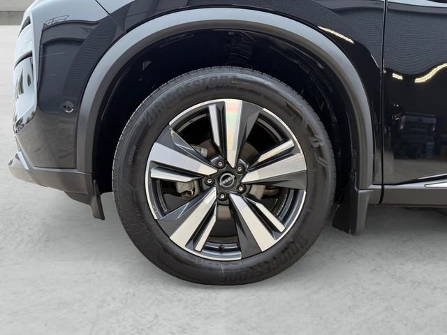 Used 2022 Nissan Rogue SL w/ SL Premium Package image 14