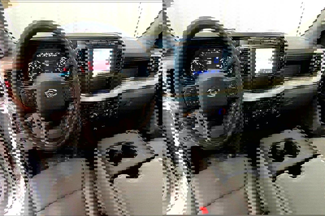 Certified 2024 Ford F250 XL image 16