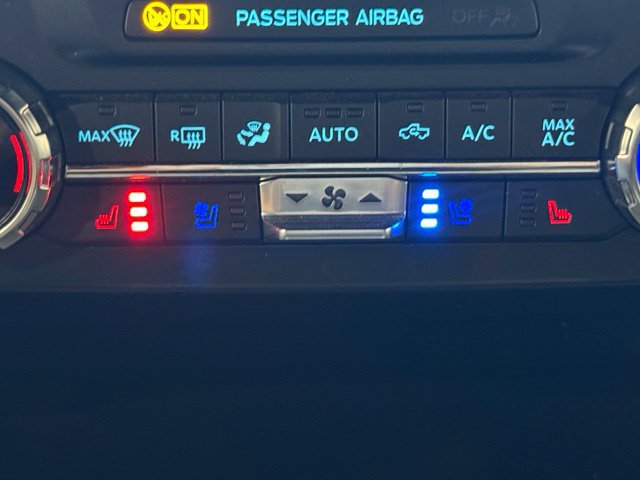 Certified 2022 Ford F350 Platinum AWD/4WD image 27