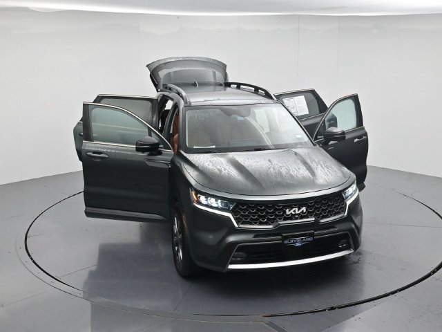 Used 2022 Kia Sorento SX Prestige w/ Rust Color Package AWD/4WD image 52