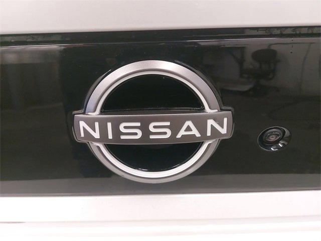 Used 2024 Nissan Z NISMO w/ Floor Mat Package image 12