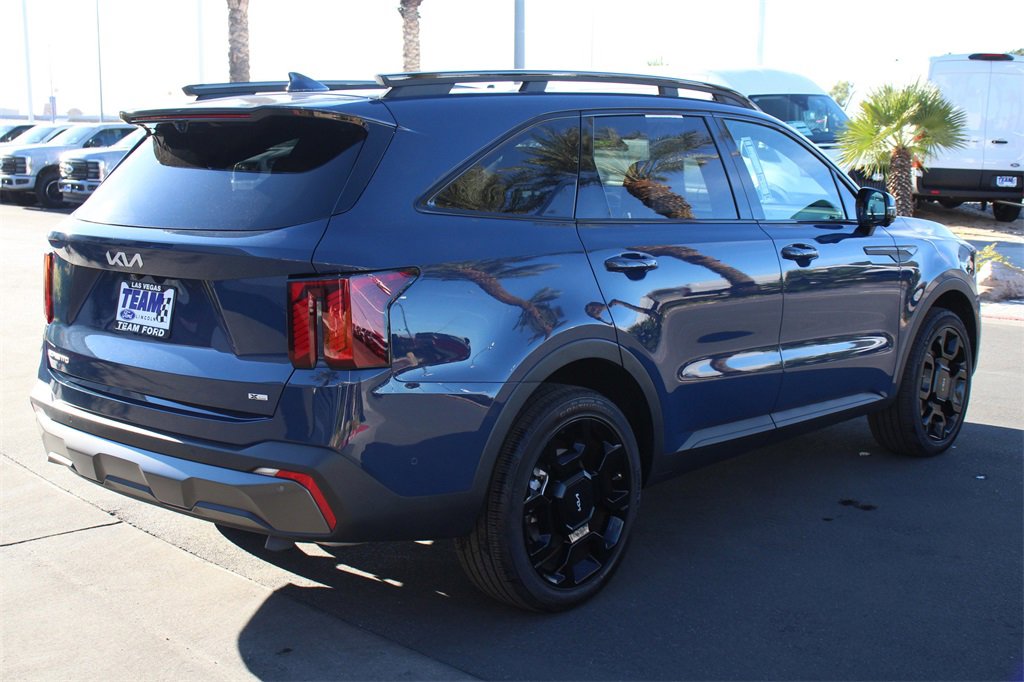 Used 2024 Kia Sorento SX Prestige w/ Olive Brown Leather Package image 8