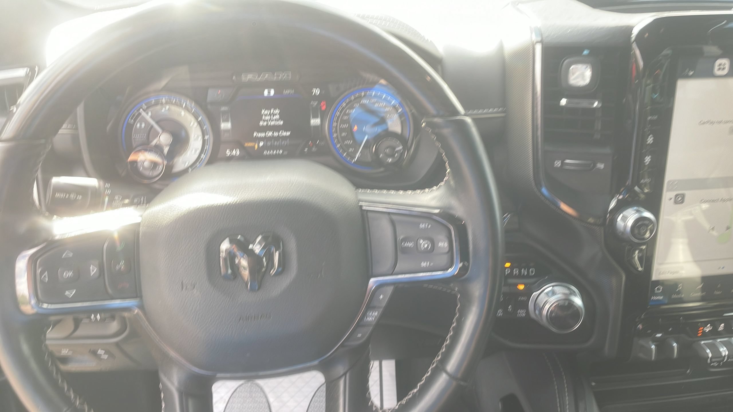 Used 2022 RAM 1500 Limited w/ Body-Colour Bumper Group AWD/4WD image 21