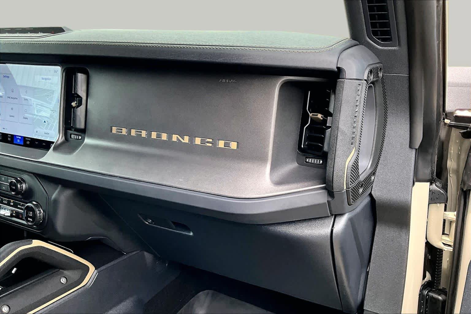 Certified 2025 Ford Bronco Badlands AWD/4WD image 19