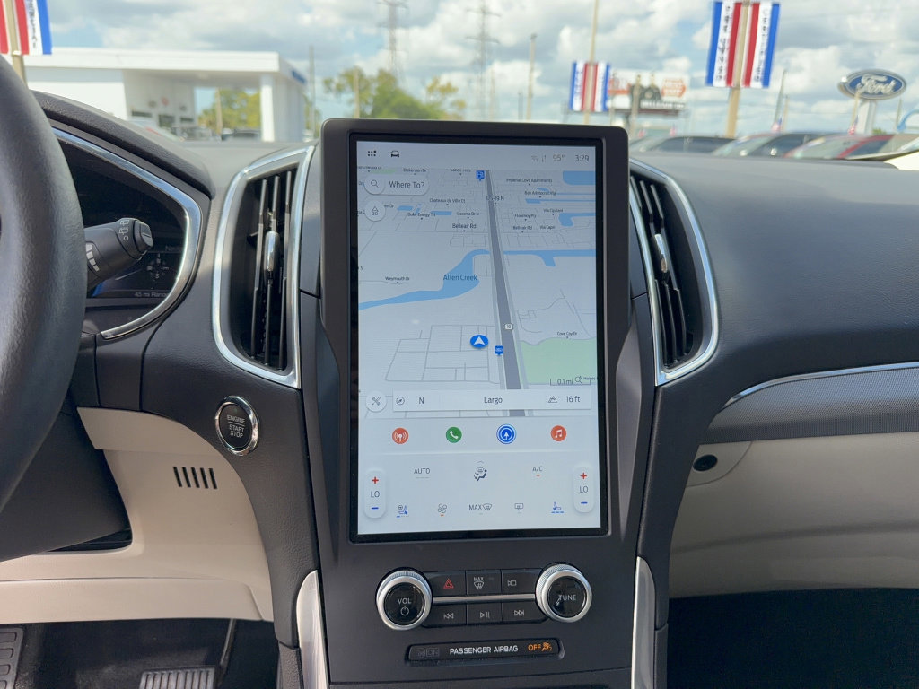 Certified 2021 Ford Edge Titanium w/ Equipment Group 301A image 19