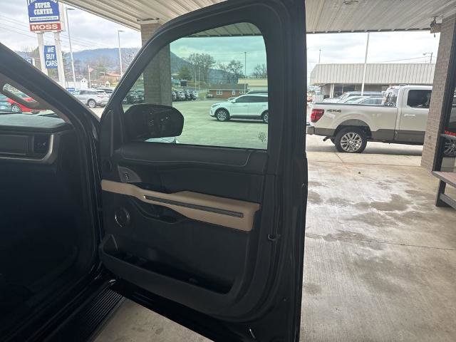 Certified 2024 Ford Expedition Max XLT image 21