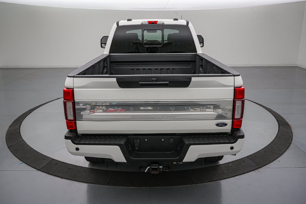 Certified 2022 Ford F250 Platinum w/ FX4 Off-Road Package AWD/4WD image 5