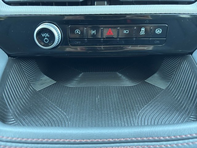 Certified 2025 Ford Explorer Active image 14