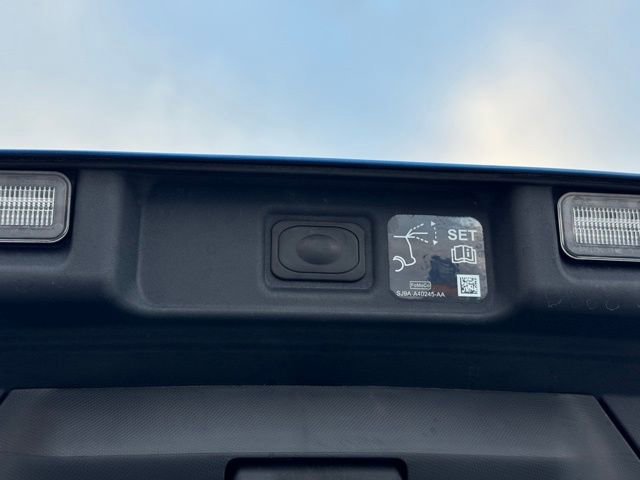 Certified 2025 Ford Mustang Mach-E Premium image 39