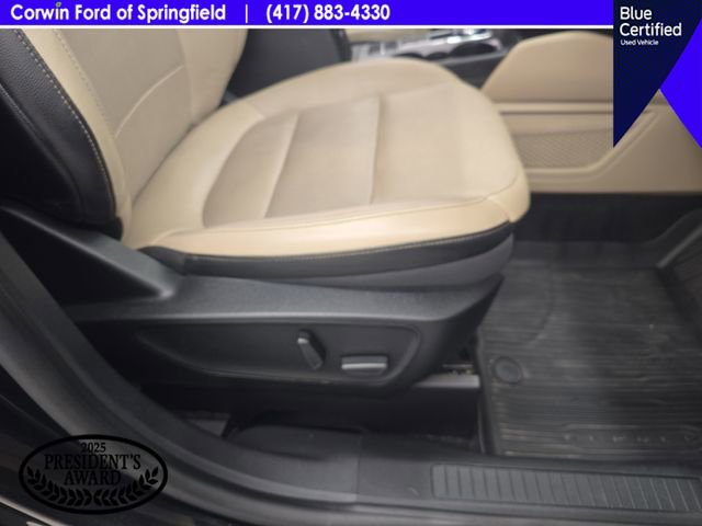 Certified 2020 Ford Escape Titanium image 10