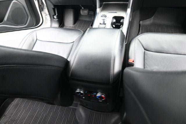 Certified 2023 Ford Explorer Limited w/ Limited Technology Package AWD/4WD image 19