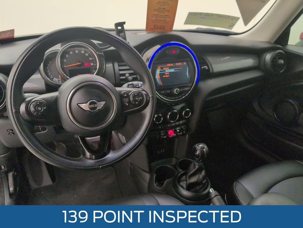 Used 2018 MINI Cooper 2-Door Hardtop image 11