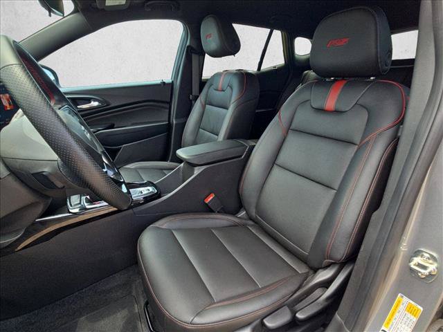 Used 2025 Chevrolet Trax RS w/ Driver Confidence Package FWD image 14