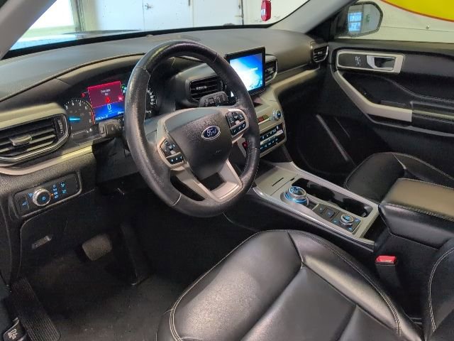Certified 2021 Ford Explorer XLT image 12