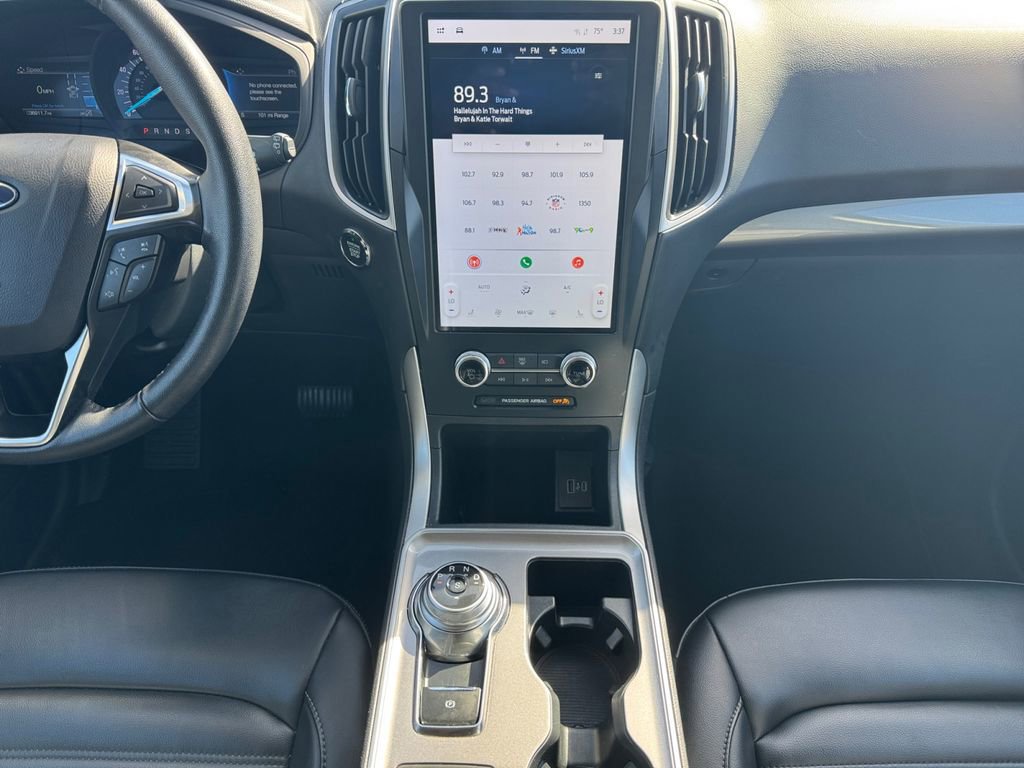 Certified 2024 Ford Edge SEL image 11