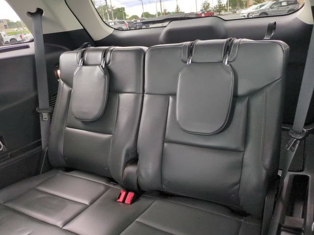 Certified 2025 Ford Explorer Active w/ Active Comfort Package RWD image 16
