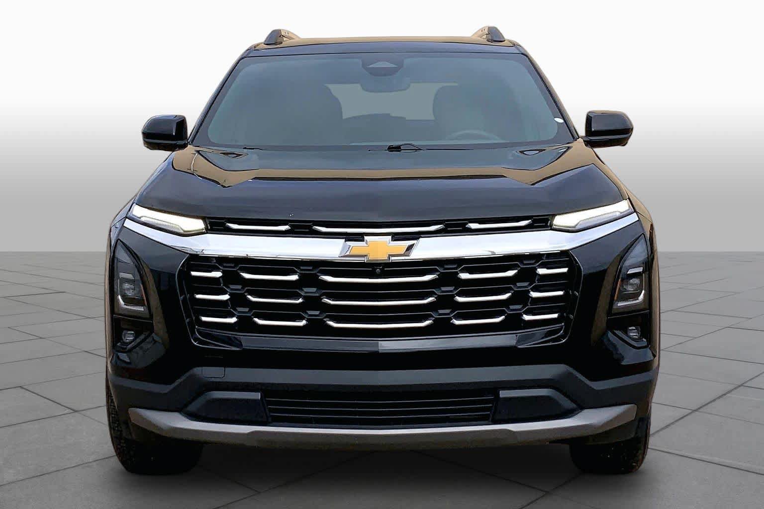 Used 2025 Chevrolet Equinox LT w/ Convenience Package II FWD image 4
