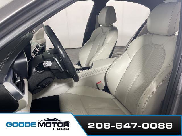 Used 2024 Genesis G70 2.5T image 18