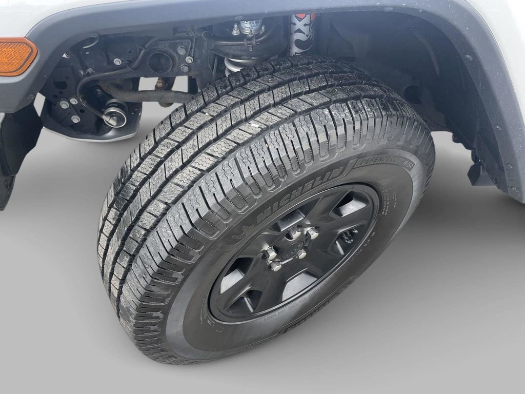 Used 2021 Jeep Gladiator Mojave image 4