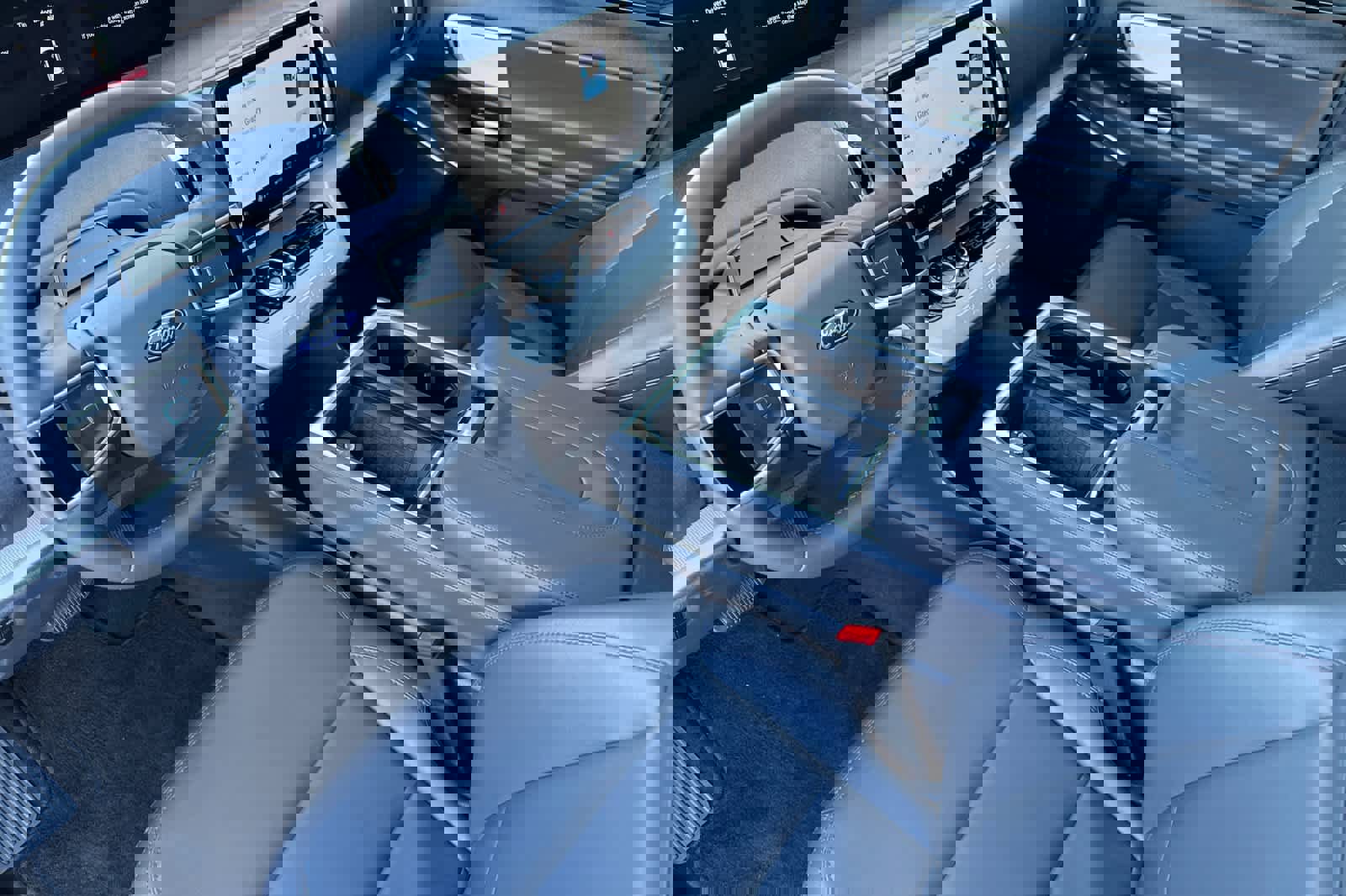 Certified 2025 Ford Expedition Max Active image 11