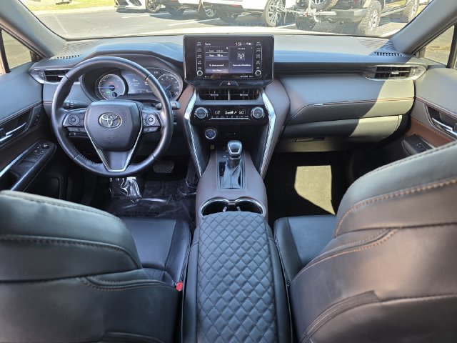 Used 2021 Toyota Venza XLE AWD/4WD image 8