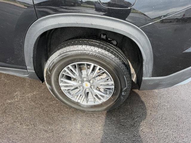 Used 2026 Chevrolet Traverse LT AWD/4WD image 9