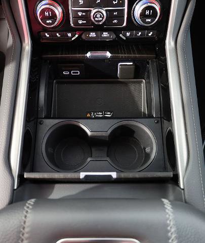 Used 2021 GMC Yukon Denali w/ LPO, Illumination Package image 21