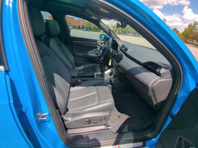 Used 2022 Audi Q3 2.0T Premium Plus AWD/4WD image 26
